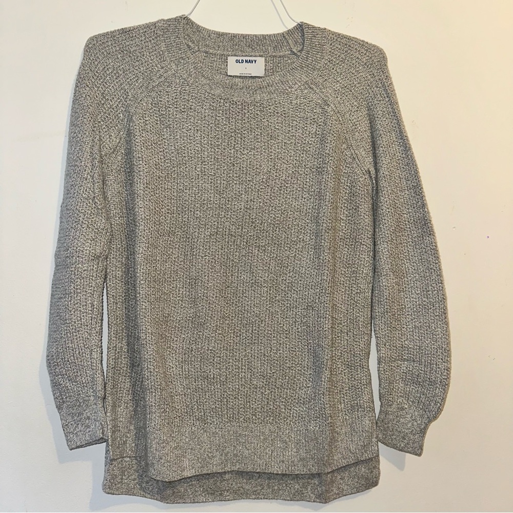 Old Navy Women's Heather Gray Crew Neck Sweater